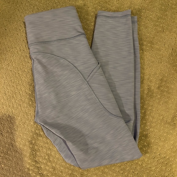 Lululemen Invigorate High-Rise Tight in Heathered Weather Drop - Picture 7 of 9